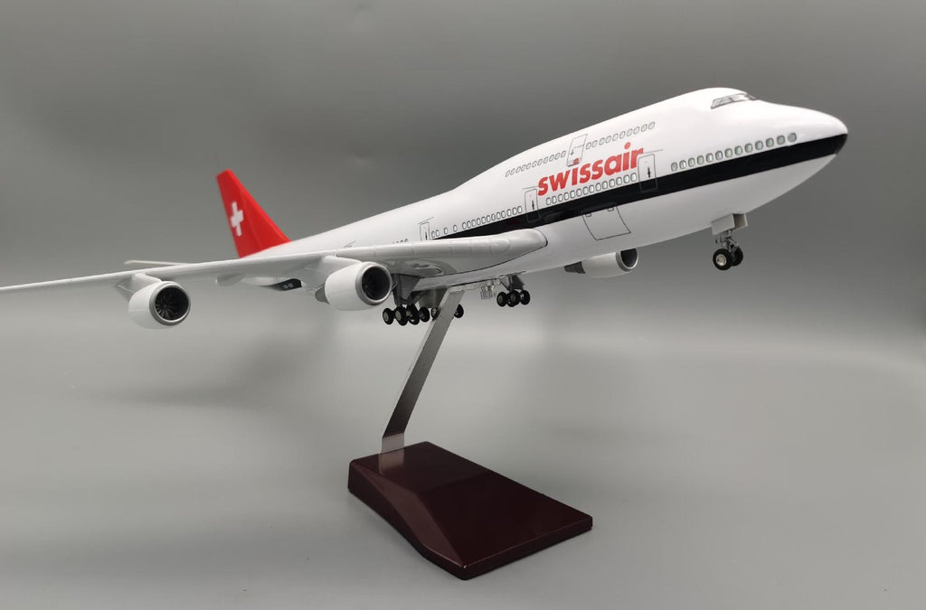 Swissair Boeing 747 Model