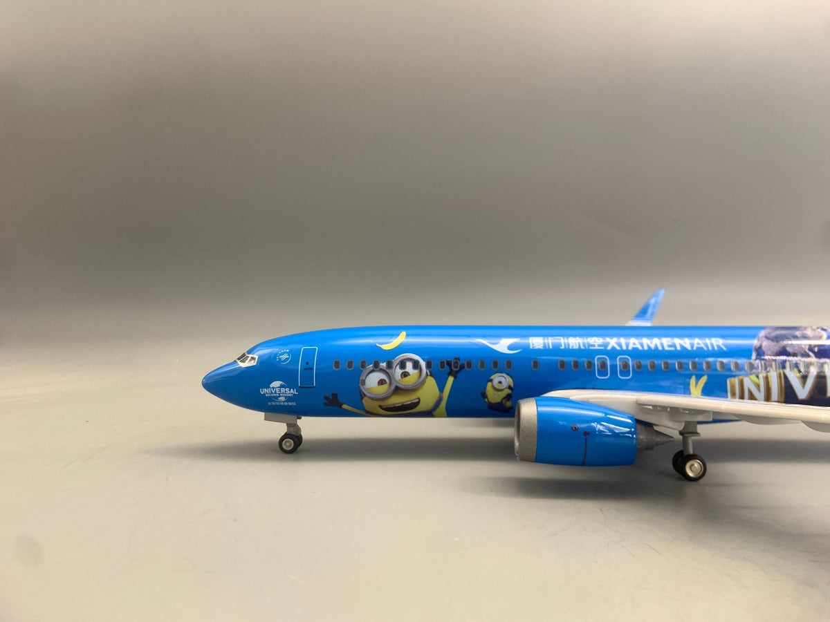 Xiamen Airlines - Universal Minions Boeing 737 1:145 Scale Model