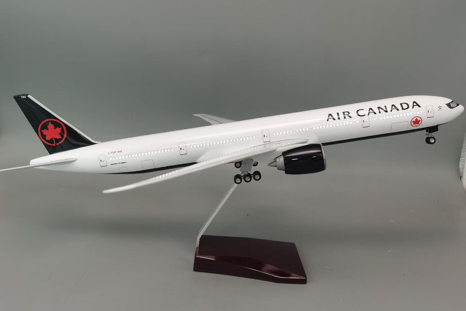 Air Canada Boeing 777 1:157 Scale Model