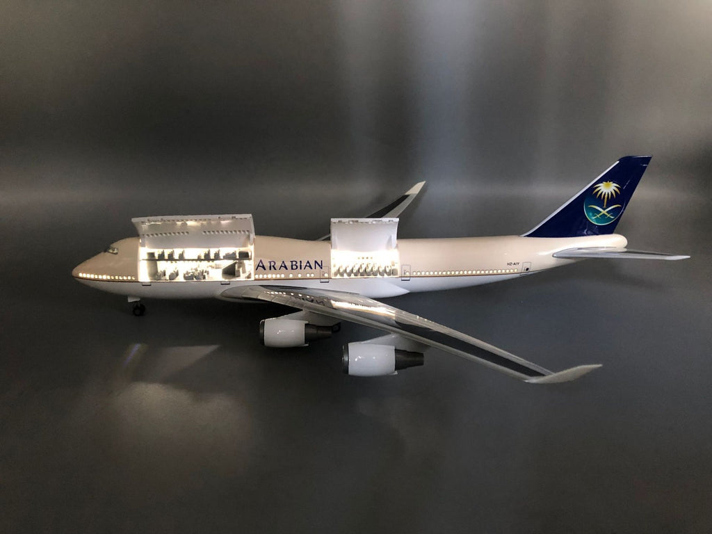 Saudi Arabian Boeing 747 1:150 Scale Model