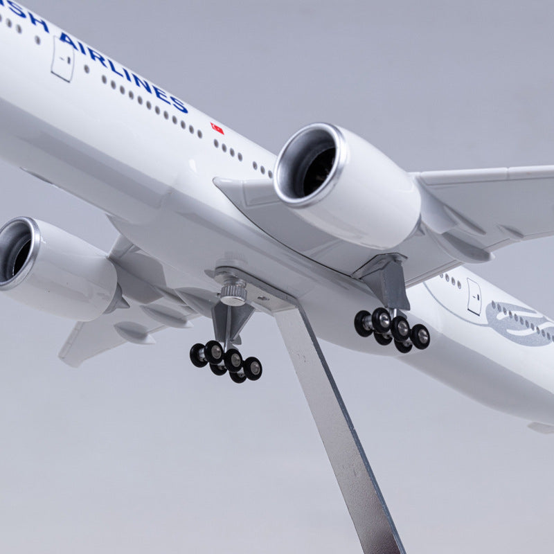 Egypt Boeing 777 1:157 Scale Model