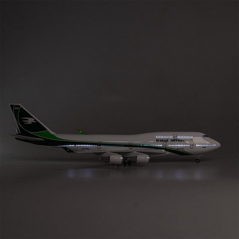 Iraqi Airways Boeing 747 Model
