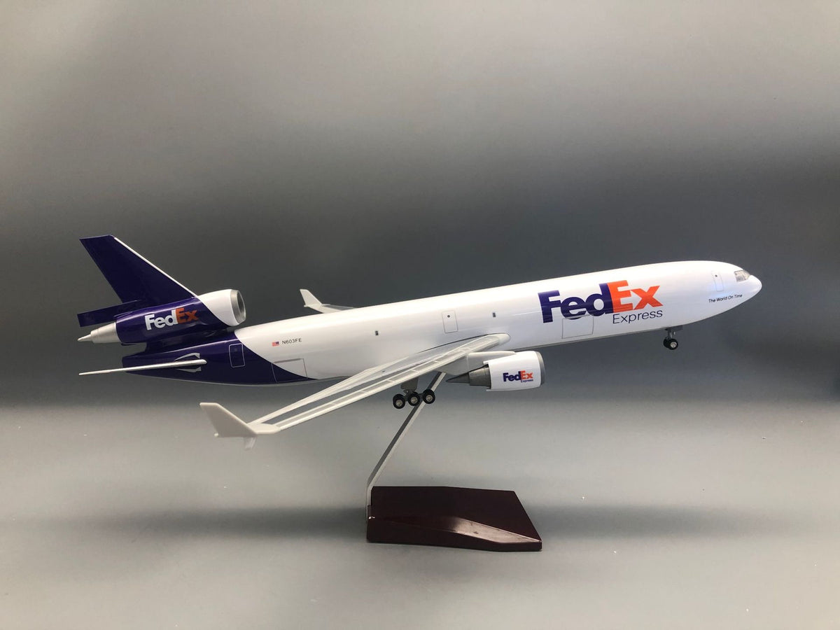 Fed-Ex Mcdonnell Douglas MD-11 Scale Model