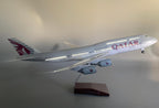 Qatar Airways Boeing 747 Model