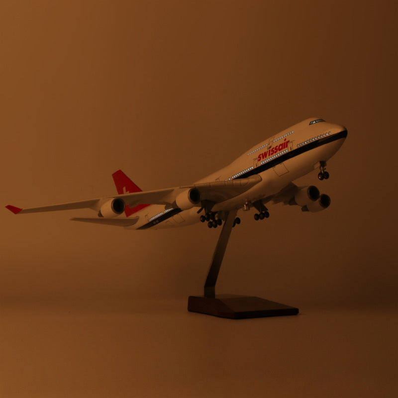 Swissair Boeing 747 Model