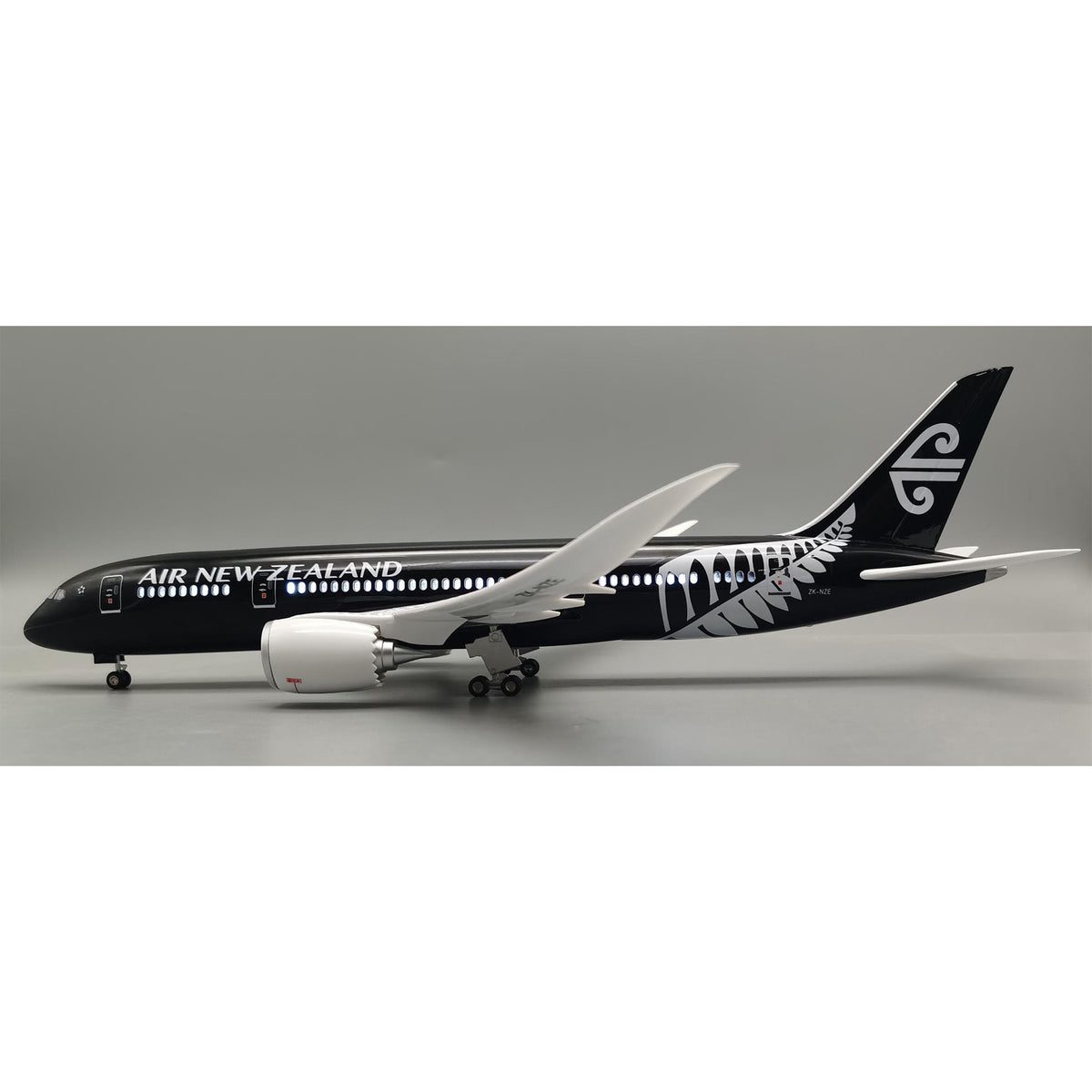 Air New Zealand Boeing 787 1:145 Scale Model