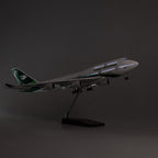 Iraqi Airways Boeing 747 Model
