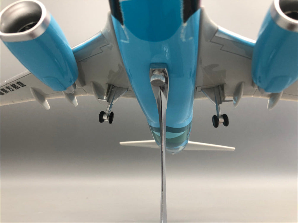 China Eastern Frozen Livery Boeing 737 1:145 Scale Model