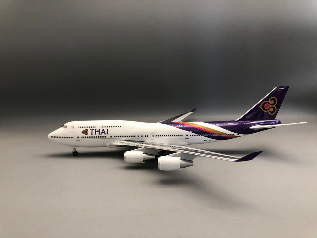 Thai Boeing 747 1:150 Scale Model