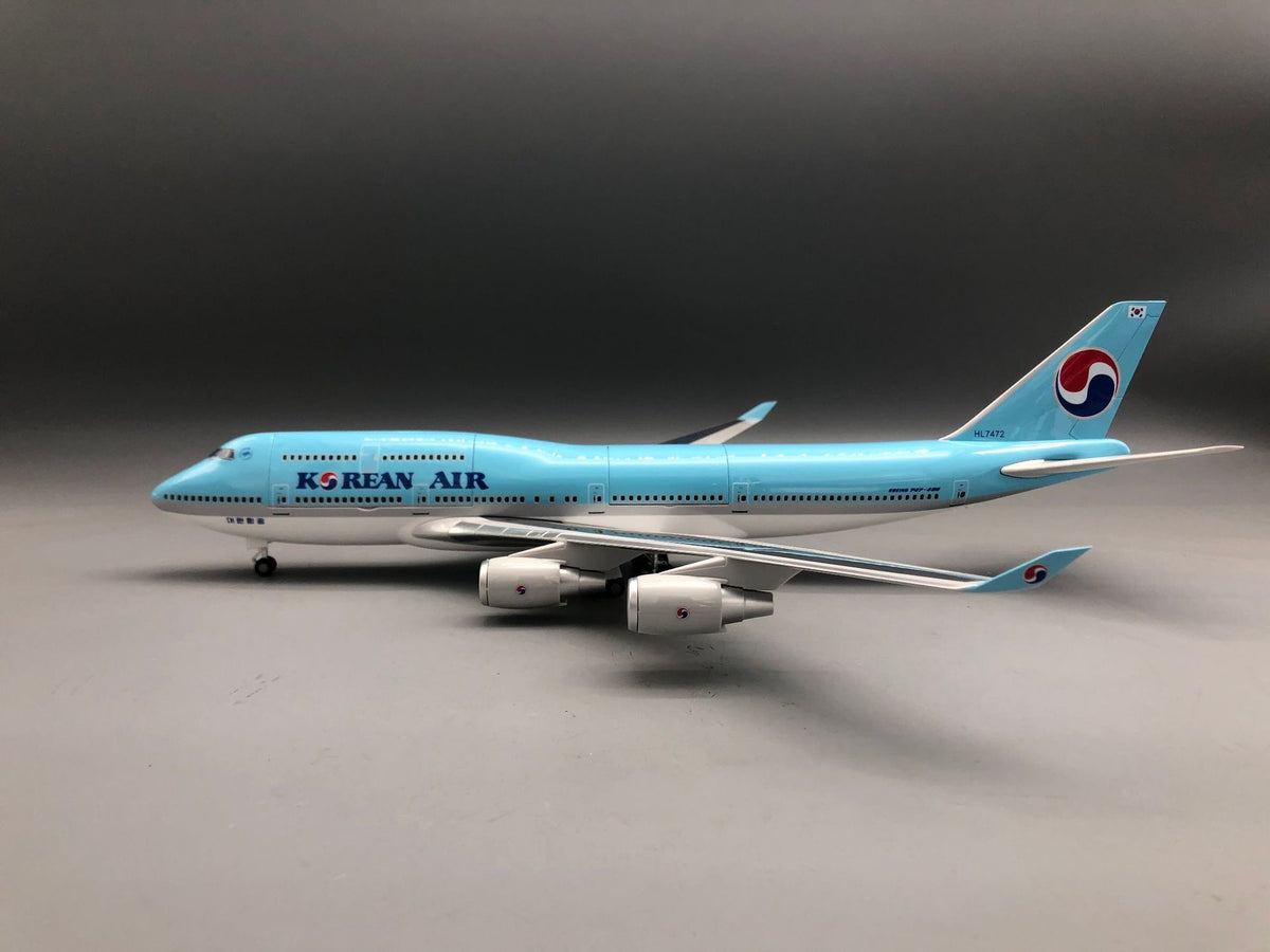 Korean Air Boeing 747 1:150 Scale Model
