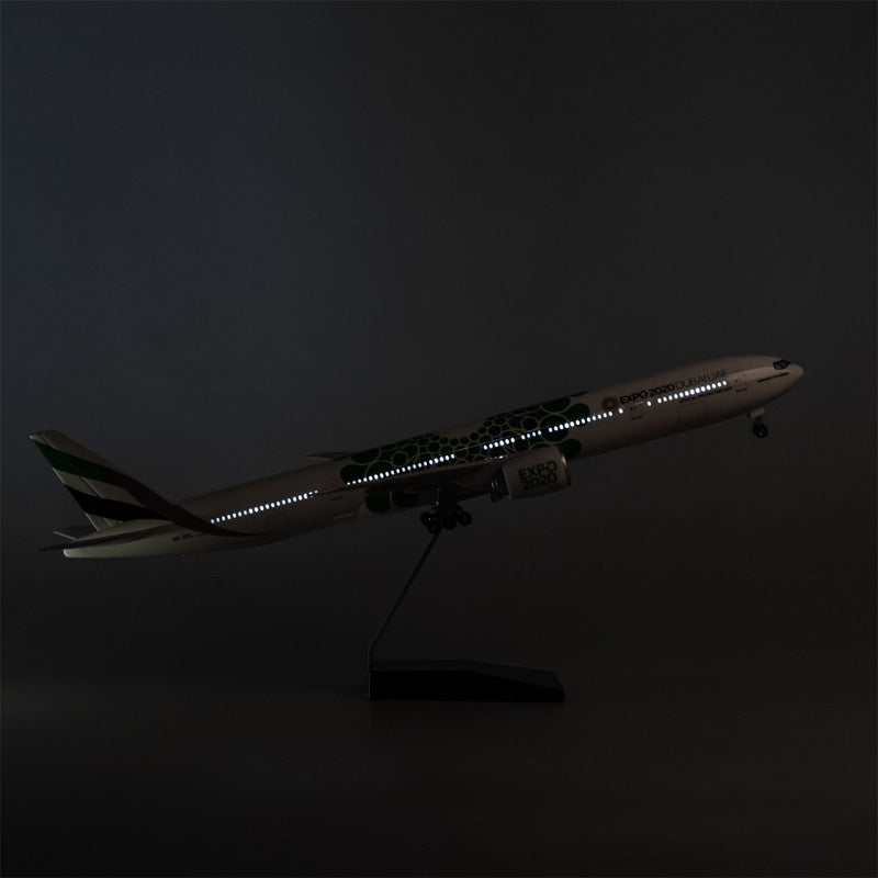 Emirates 2020 EXPO Boeing 787 1:145 Scale Model