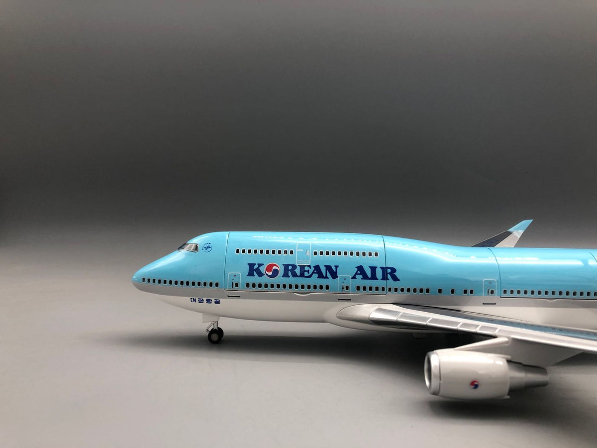 Korean Air Boeing 747 1:150 Scale Model