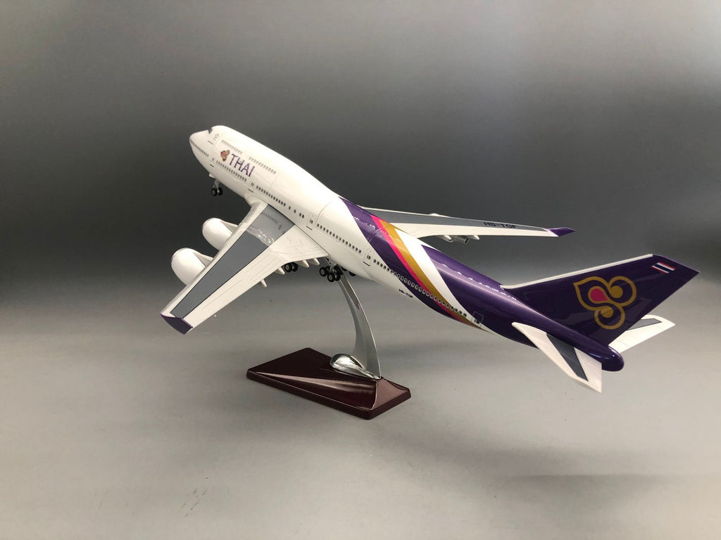Thai Boeing 747 1:150 Scale Model