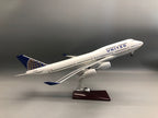 United Airlines Boeing 747 1:150 Scale Model