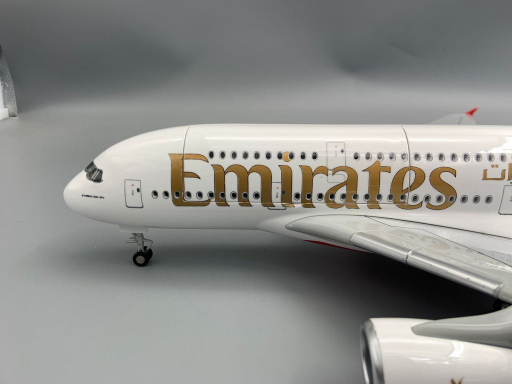 Emirates Airbus A380 1:160 Scale Model