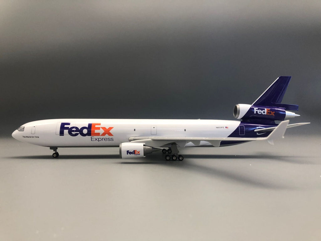 Fed-Ex Mcdonnell Douglas MD-11 Scale Model