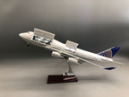 United Airlines Boeing 747 1:150 Scale Model