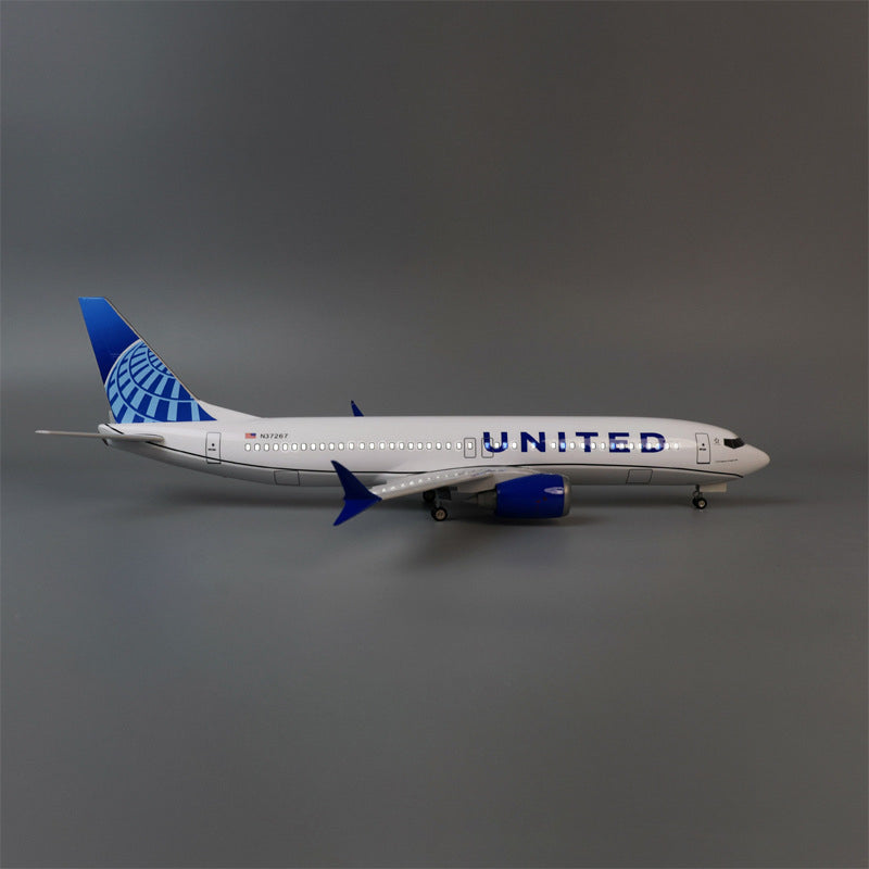 United Airlines Boeing 737-800 1:85 Scale Model
