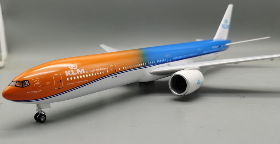 KLM Orange Pride Boeing 777 1:157 Scale Model