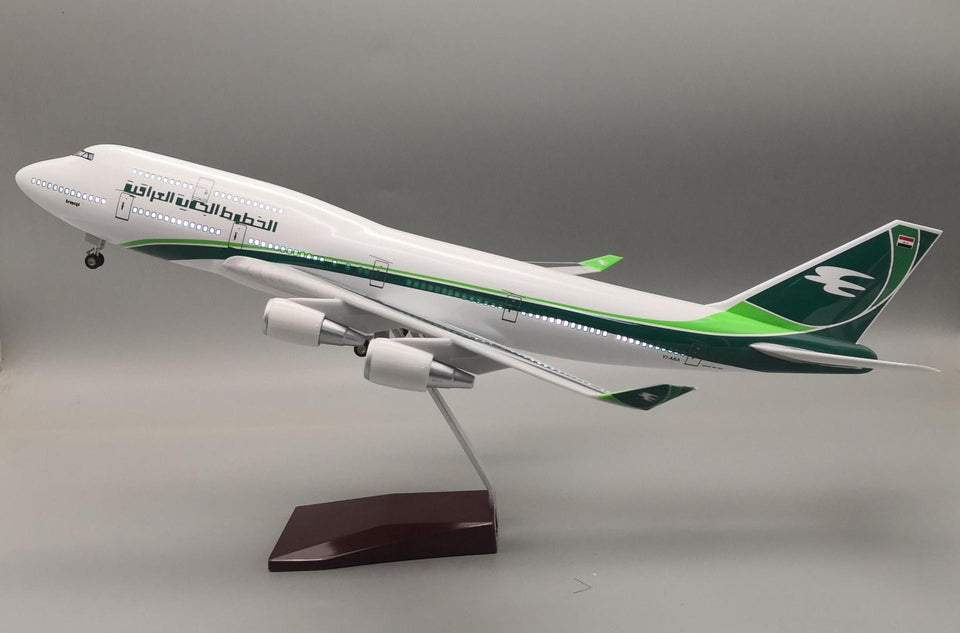 Iraqi Airways Boeing 747 Model