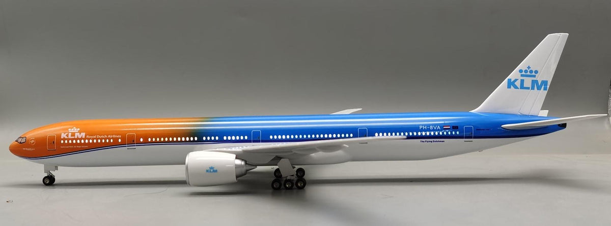KLM Orange Pride Boeing 777 1:157 Scale Model