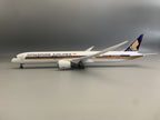 Singapore Airlines Boeing 777 1:157 Scale Model