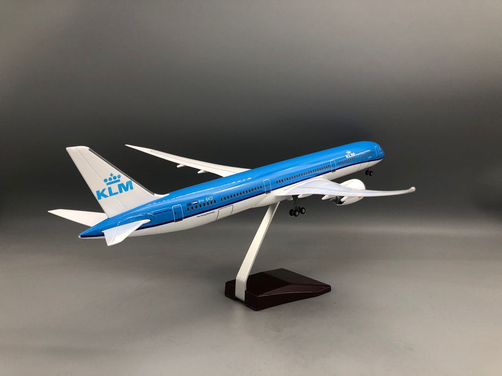 KLM Boeing 777 1:157 Scale Model