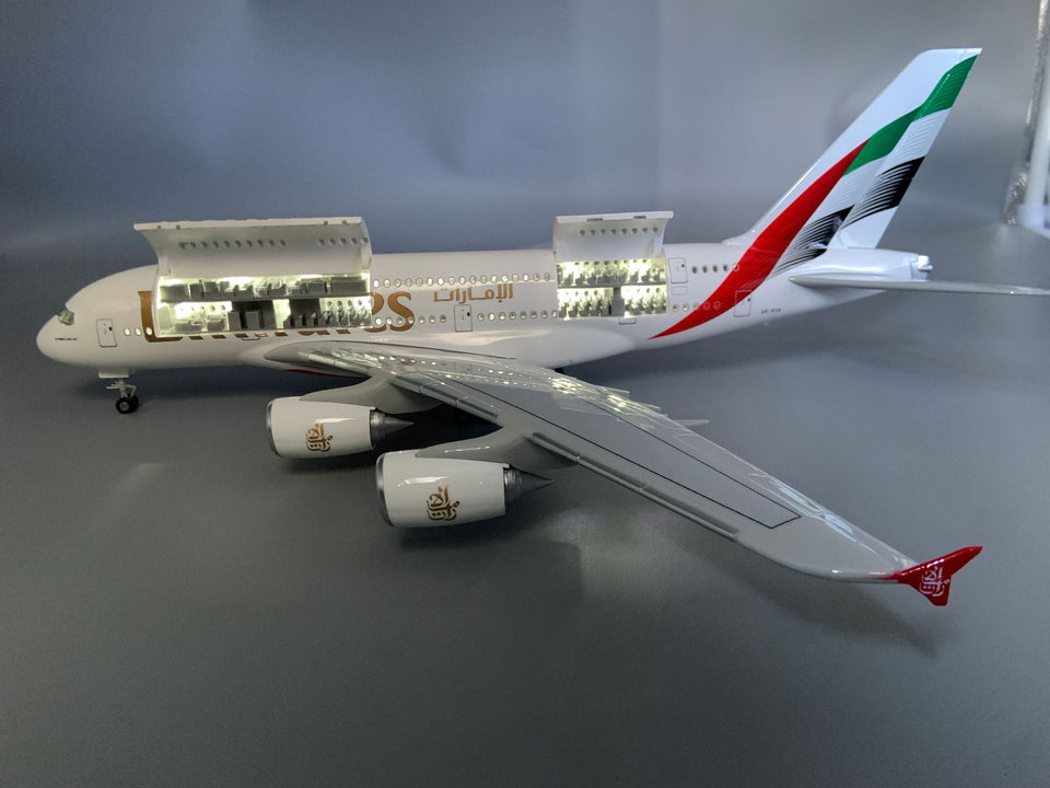 Emirates Airbus A380 1:160 Scale Model