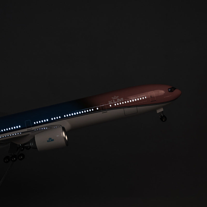 KLM Orange Pride Boeing 777 1:157 Scale Model