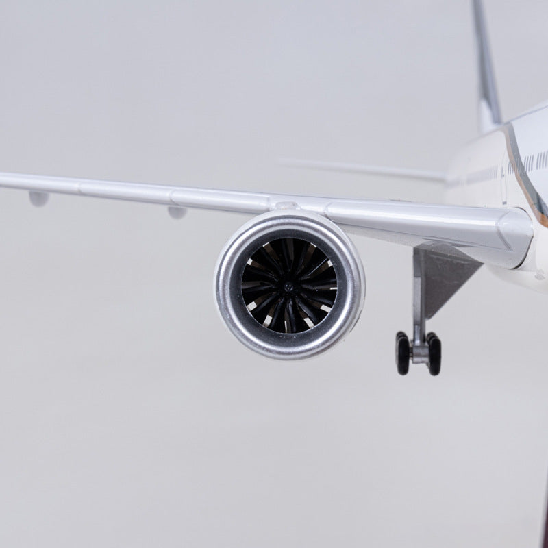 PIA Boeing 777 1:157 Scale Model