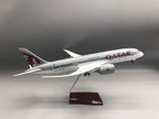 Qatar Airways Boeing 787 1:145 Scale Model