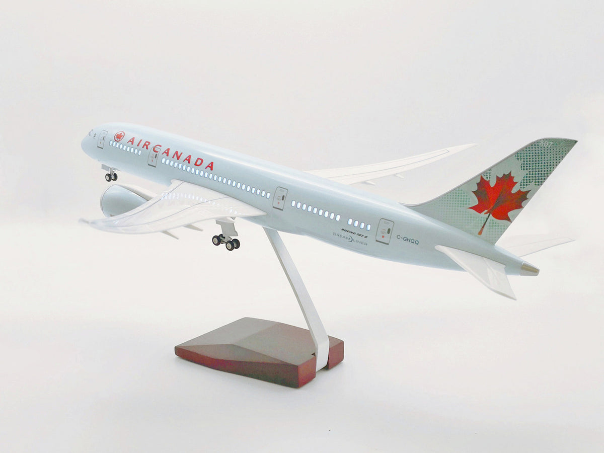 Air Canada Boeing 787 1:145 Scale Model