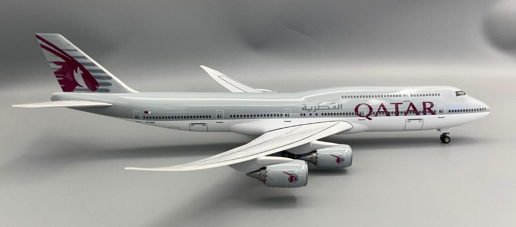 Qatar Airways Boeing 747 Model