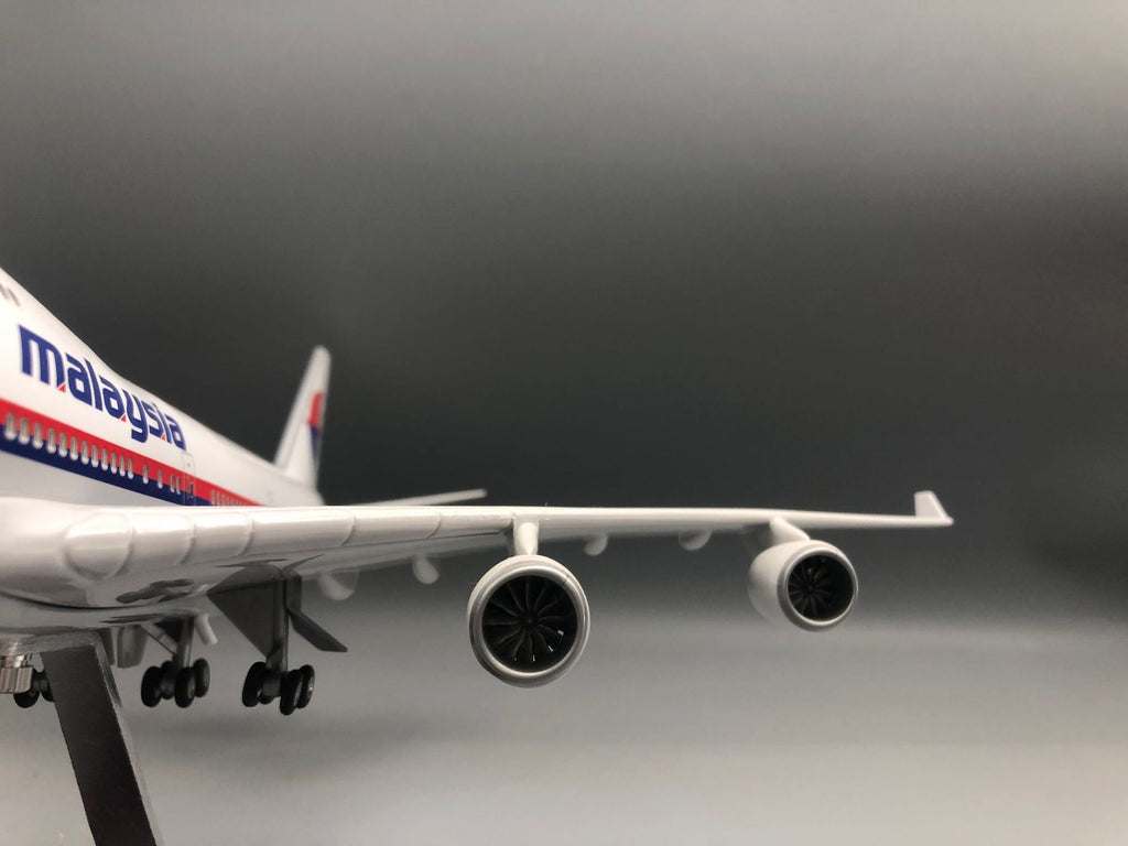 Malaysia Airlines Boeing 747 Model