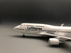 Lufthansa Boeing 747 1:150 Scale Model