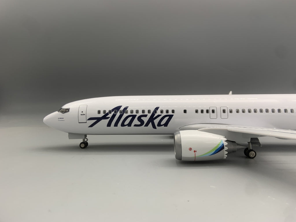 Alaska Airlines Boeing 737-800 1:85 Scale Model