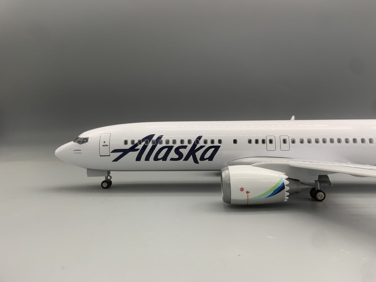Alaska Airlines Boeing 737-800 1:85 Scale Model