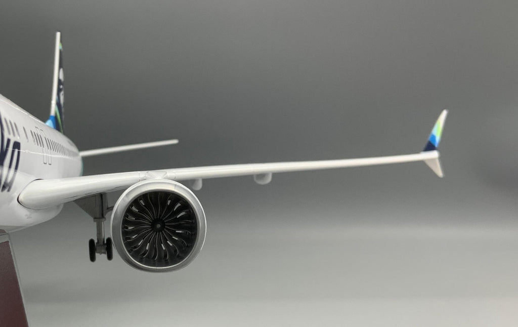 Alaska Airlines Boeing 737-800 1:85 Scale Model
