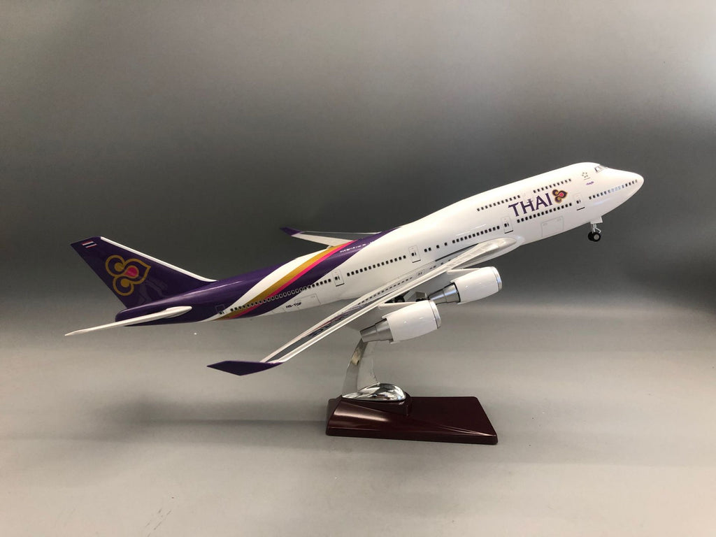 Thai Boeing 747 1:150 Scale Model