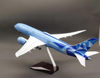 Etihad Manchester City Boeing 787 1:145 Scale Model