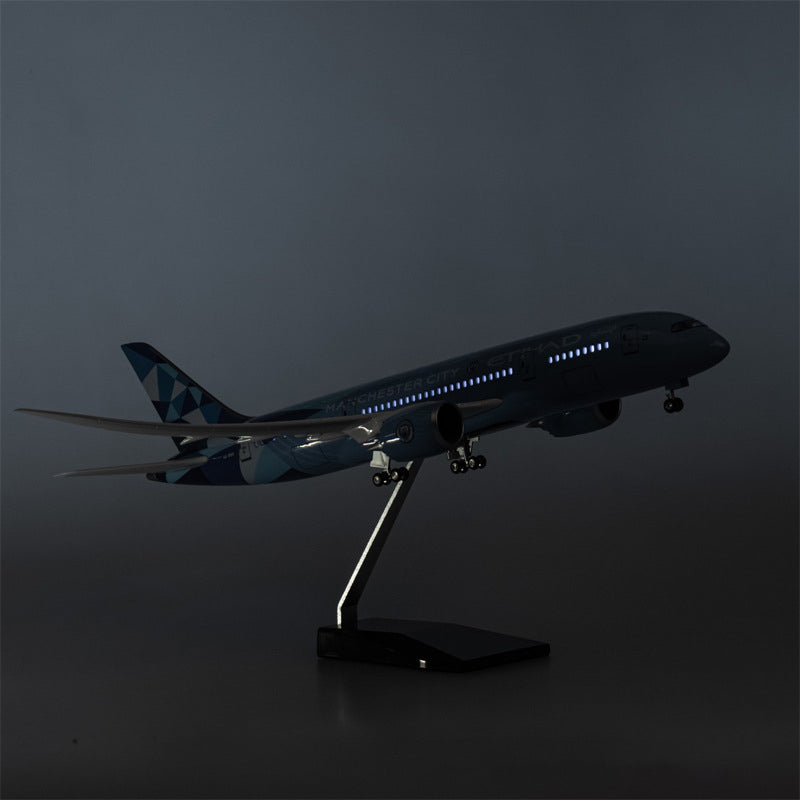 Etihad Manchester City Boeing 787 1:145 Scale Model