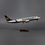 Ryanair Boeing 737 1:145 Scale Model