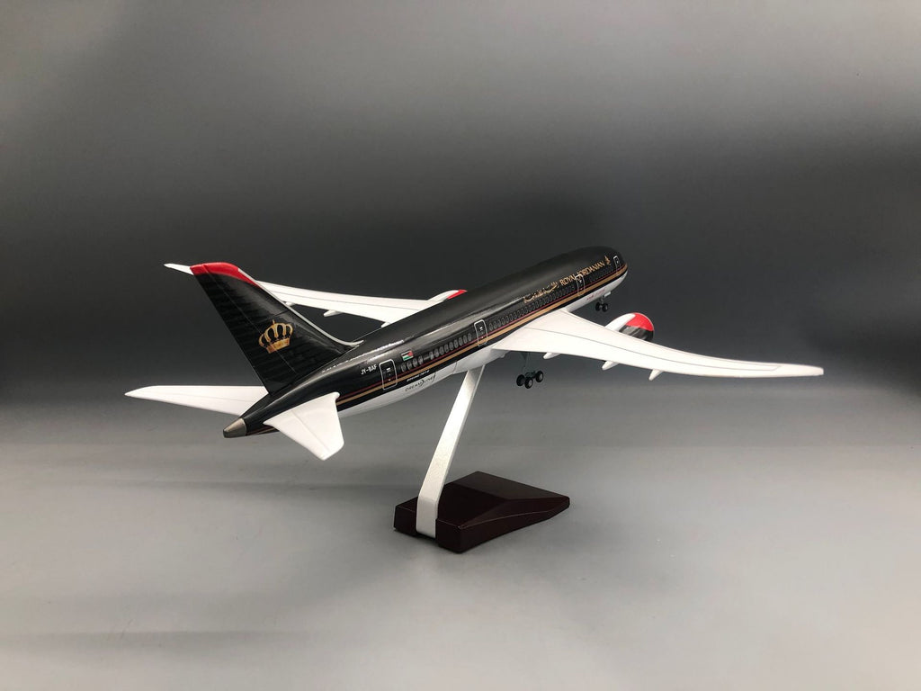 Royal Jordanian Boeing 787 1:145 Scale Model