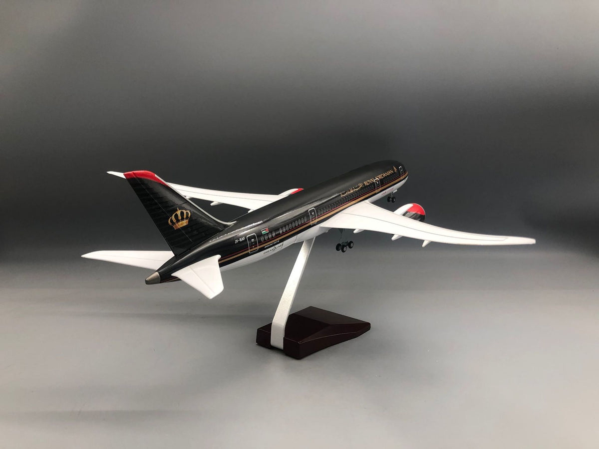 Royal Jordanian Boeing 787 1:145 Scale Model