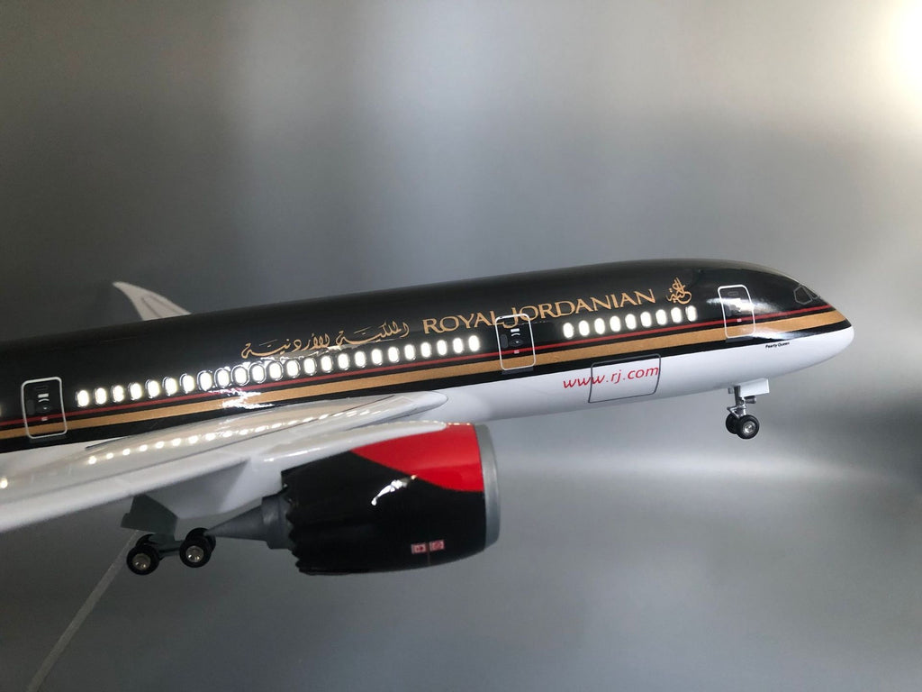 Royal Jordanian Boeing 787 1:145 Scale Model