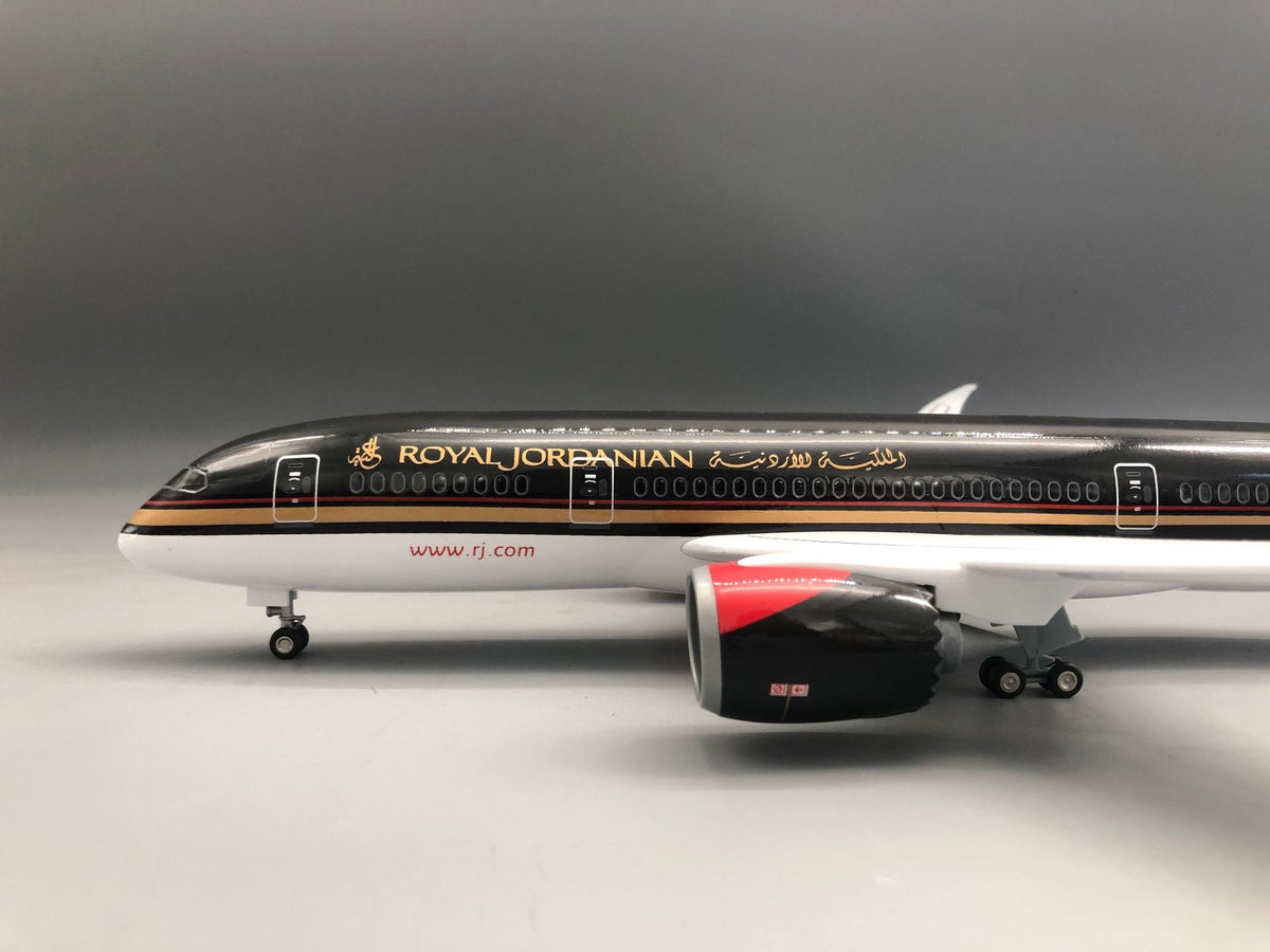 Royal Jordanian Boeing 787 1:145 Scale Model