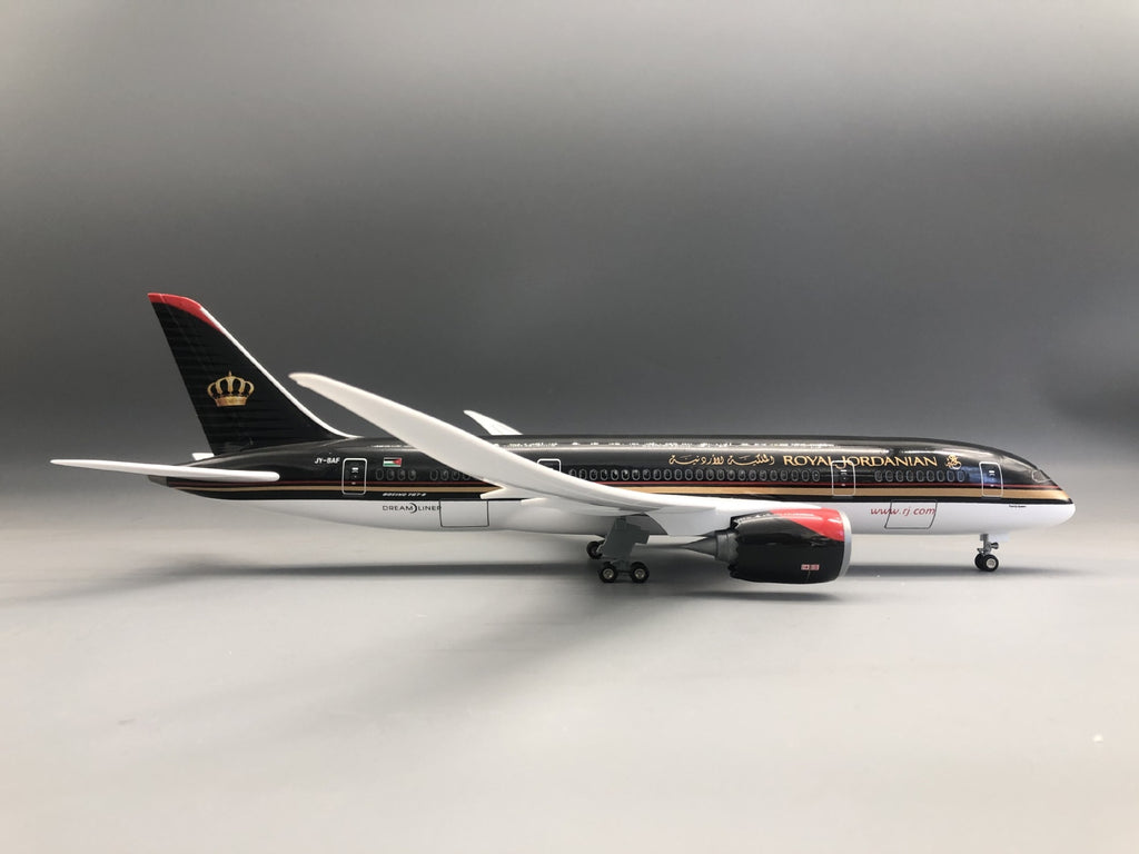 Royal Jordanian Boeing 787 1:145 Scale Model