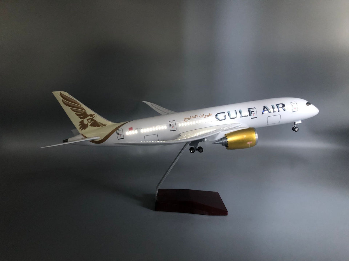 Gulf Air Boeing 787 1:145 Scale Model