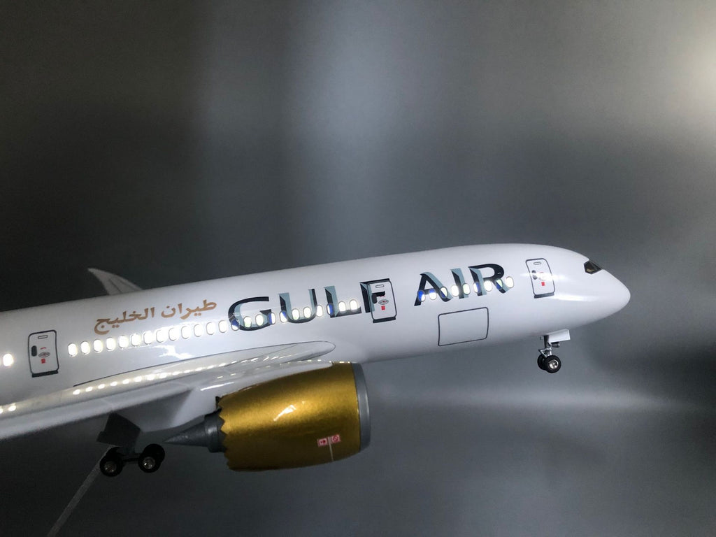 Gulf Air Boeing 787 1:145 Scale Model
