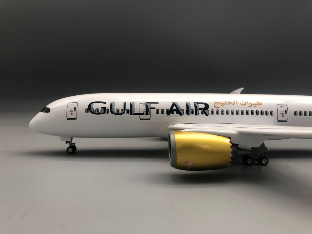 Gulf Air Boeing 787 1:145 Scale Model